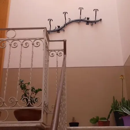 Lottie's House